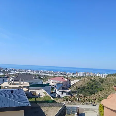 With Pool In Goldcity Tourism Complex Vila Kargicak (Alanya)